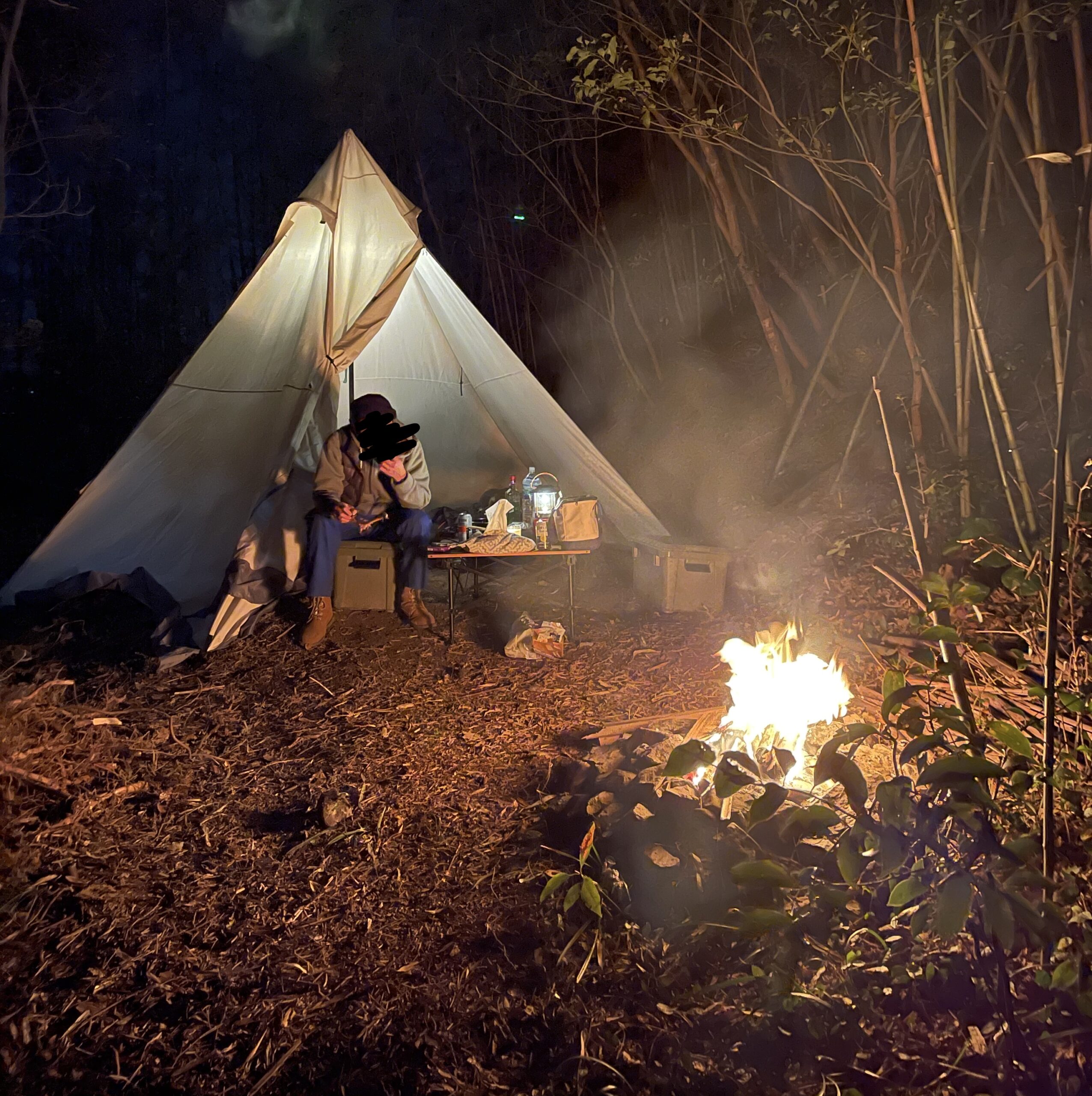 プライベートキャンプ場を開拓してテント泊して食事