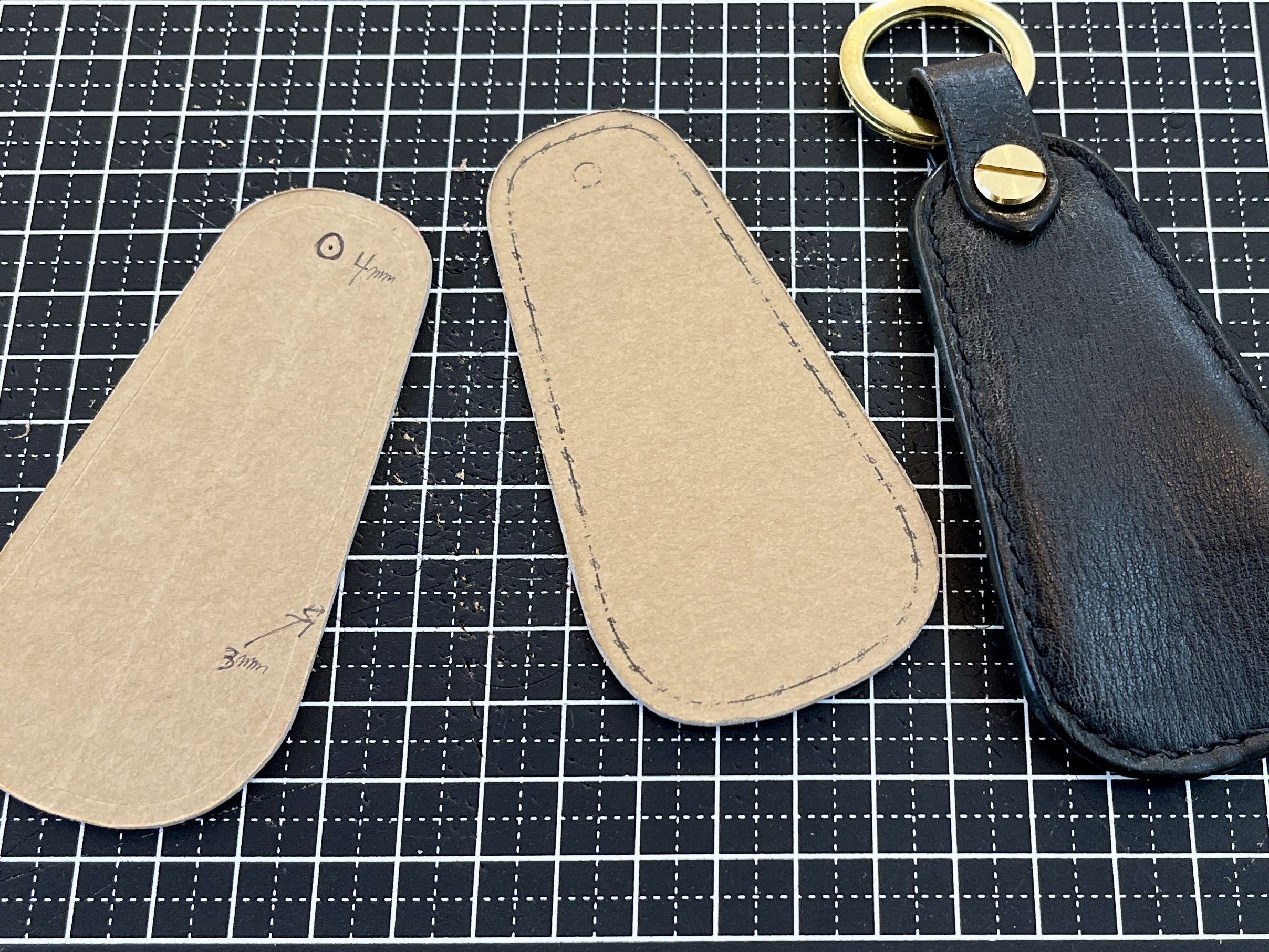 シューホーンの型紙をデジタル化｜レザクラCADで再現性を手に入れる【副業レザークラフト】